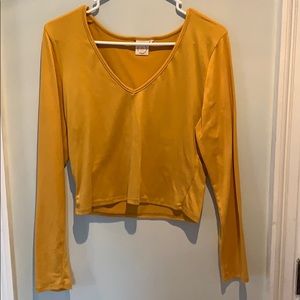 Long sleeve top